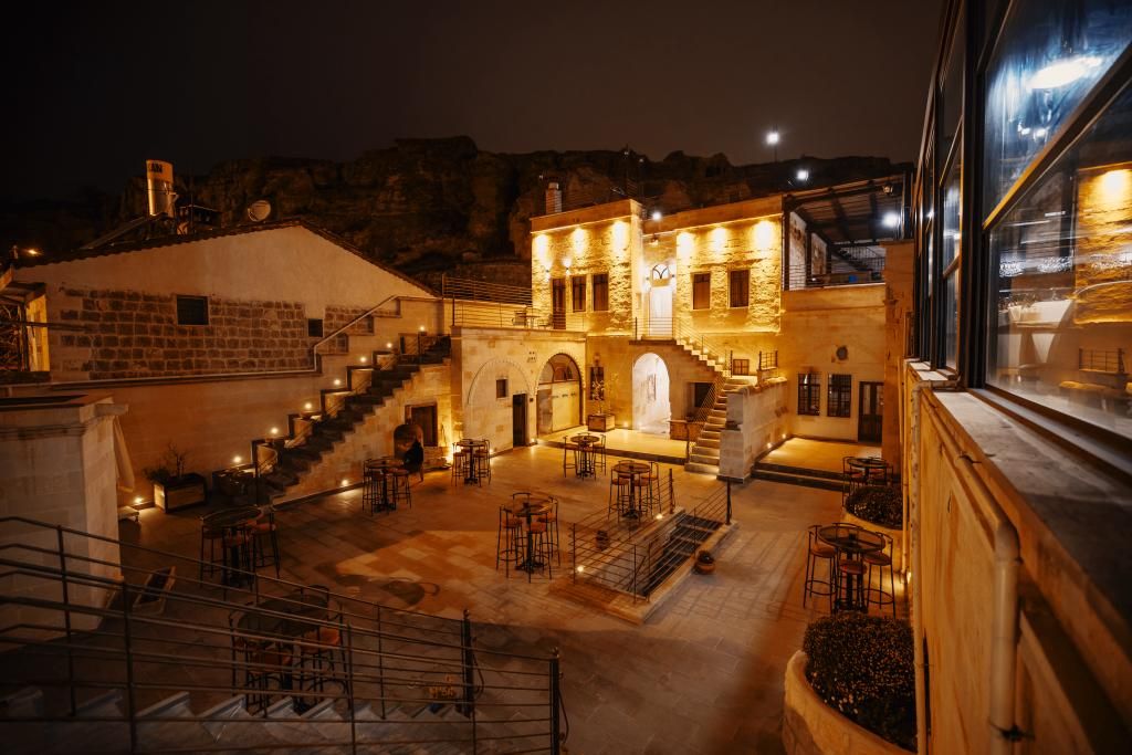 Misty Cave Hotel — 9