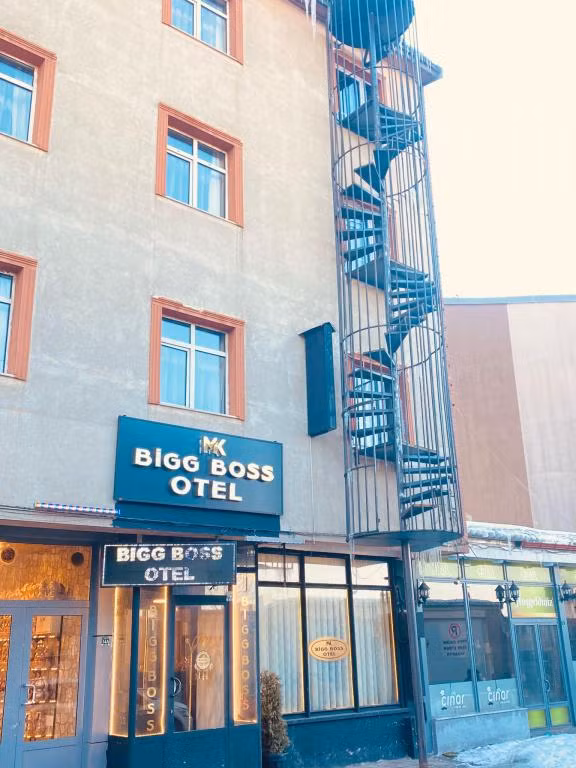 Mk Bigg Boss Otel