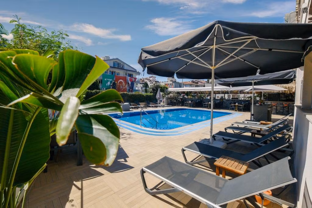 Moni Hotel — 2