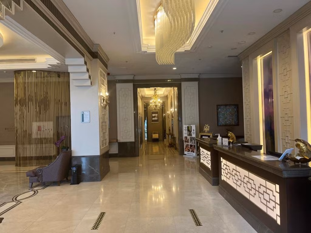 Morrian Hotel — 5