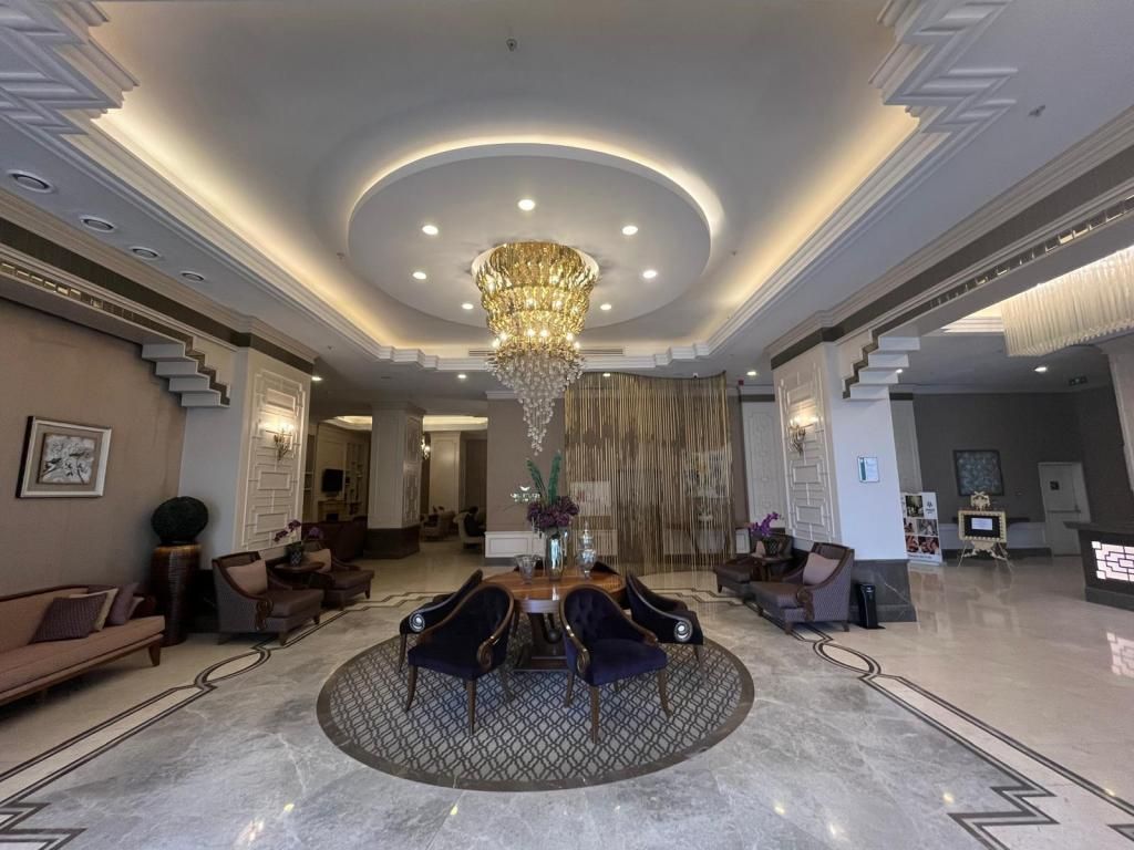 Morrian Hotel — 8