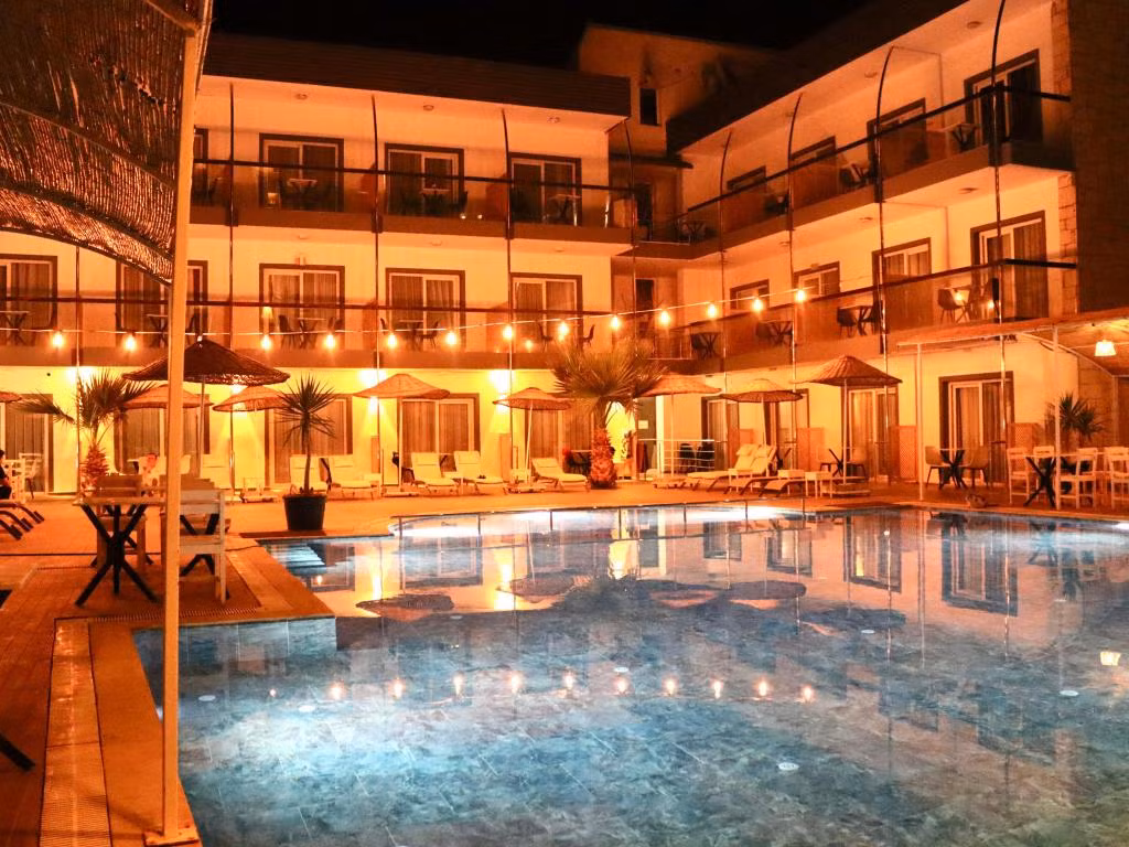Mos Otel Çeşme — 5