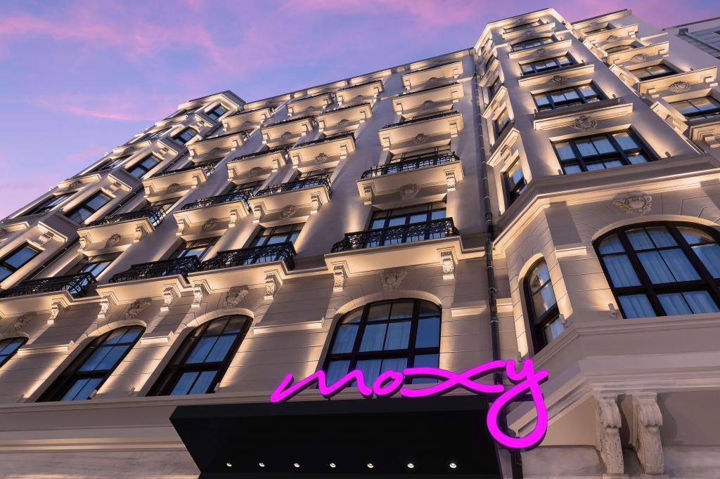 Moxy Istanbul Taksim