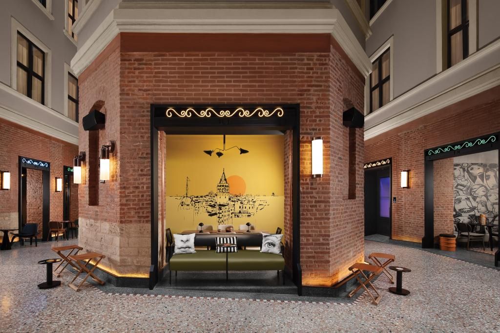 Moxy Istanbul Taksim by Marriott Bonvoy — 6