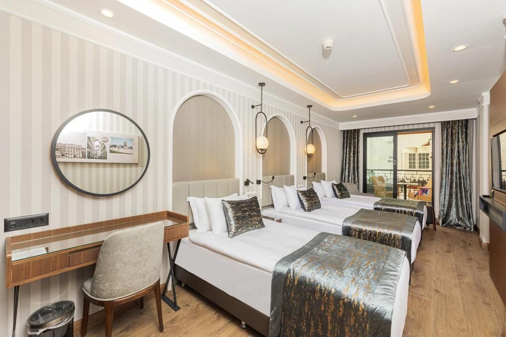 Mukarnas Pera Hotel — 8
