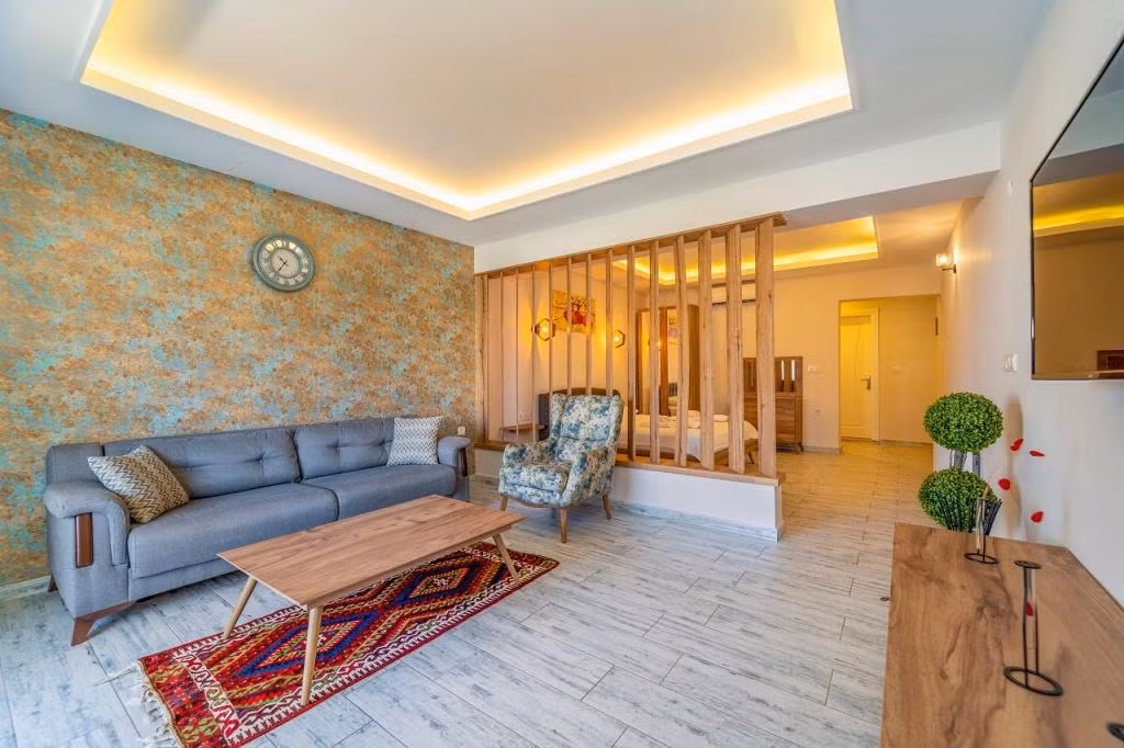 Nakas Suites — 5