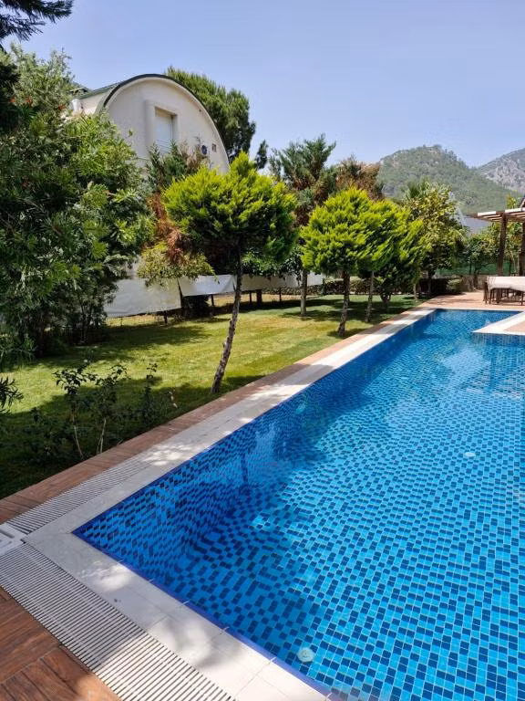 Adens Villalari — 7