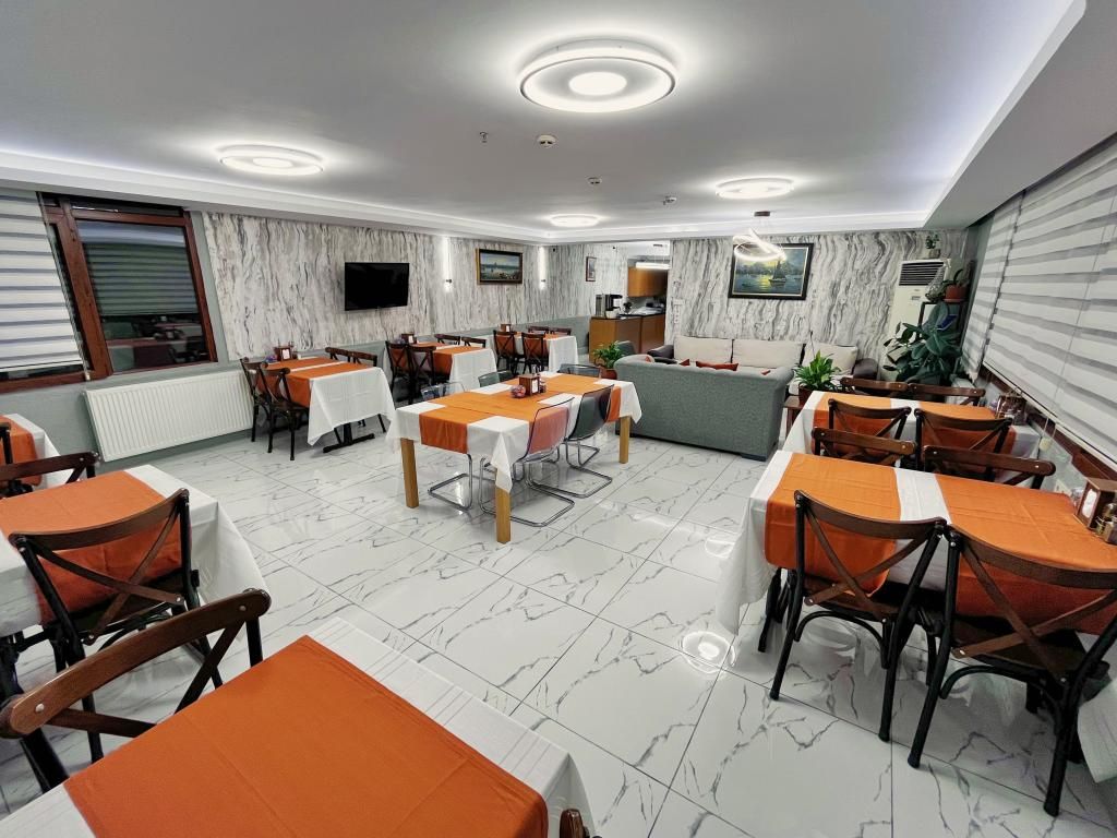 Naila Hotel — 8