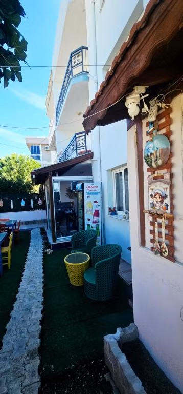 Neşeli Pansiyon Cafe Sığacık — 9