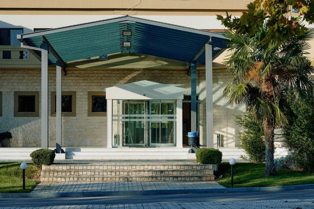 Nefeli Hotel — 8