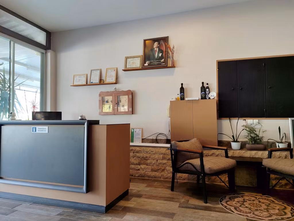 Neoss Butik Otel Sığacık — 3