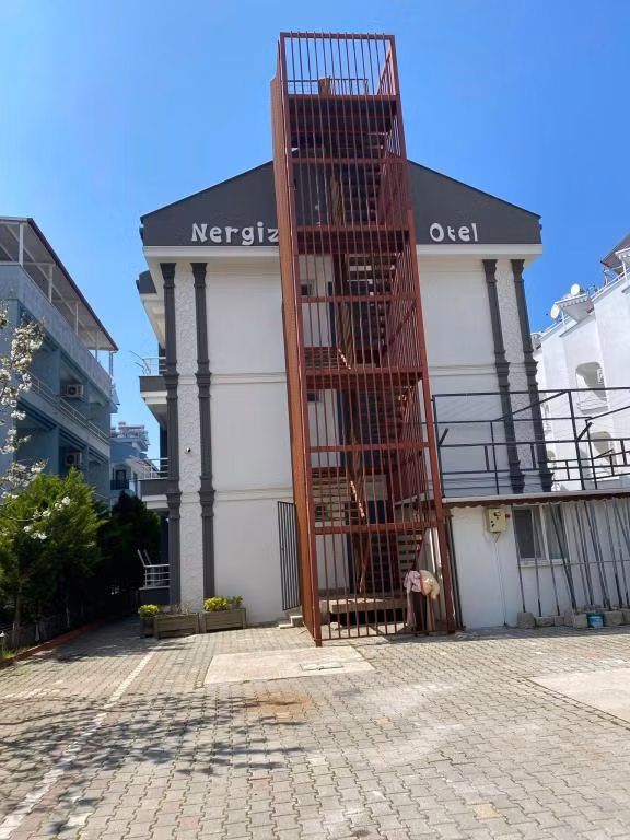 Nergiz Otel Erdek  — 9