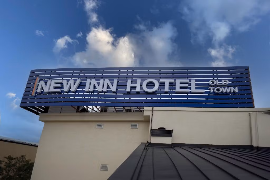 New Inn Hotel Old Town — 4