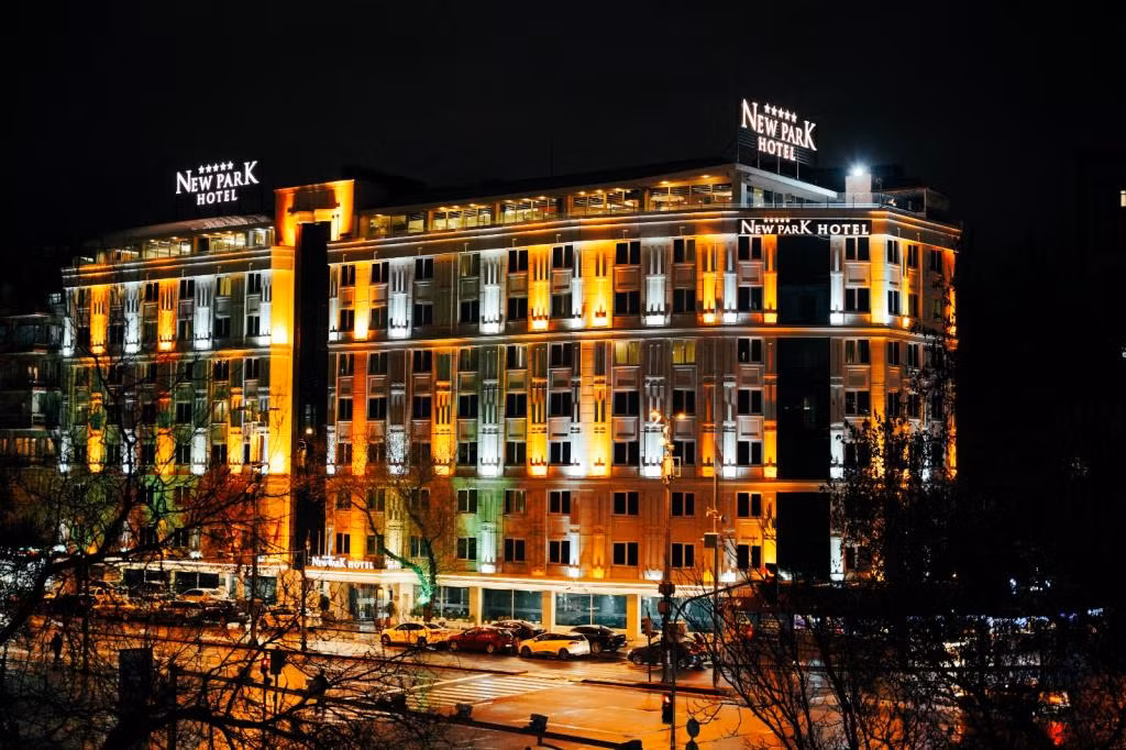New Park Hotel 