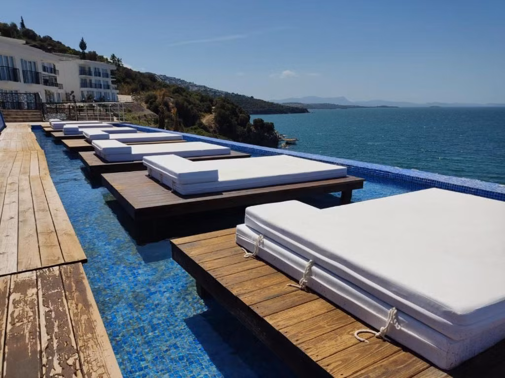Ni Marin Hotel — 4