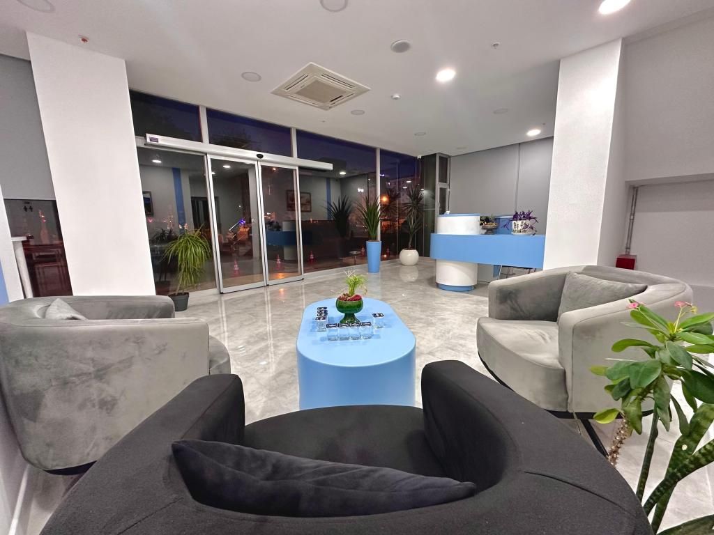 No25 Hotels — 2