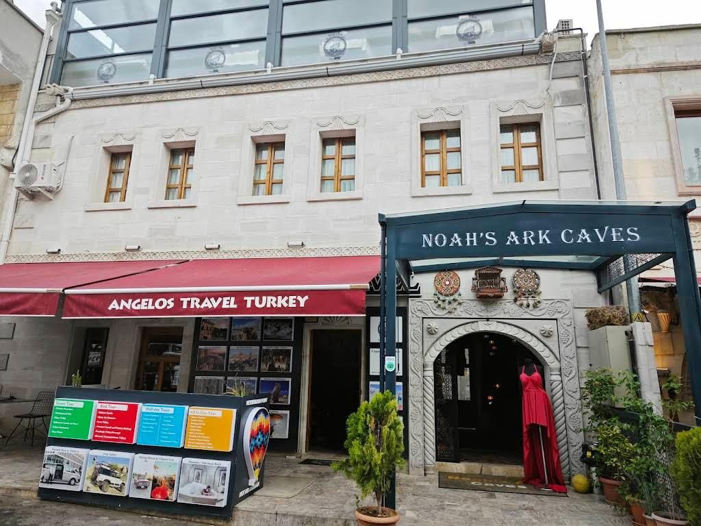 Noah's Ark Cave Hotel — 5