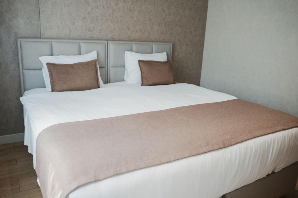 North Star Hotel — 3
