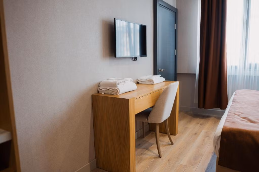 North Star Hotel — 8