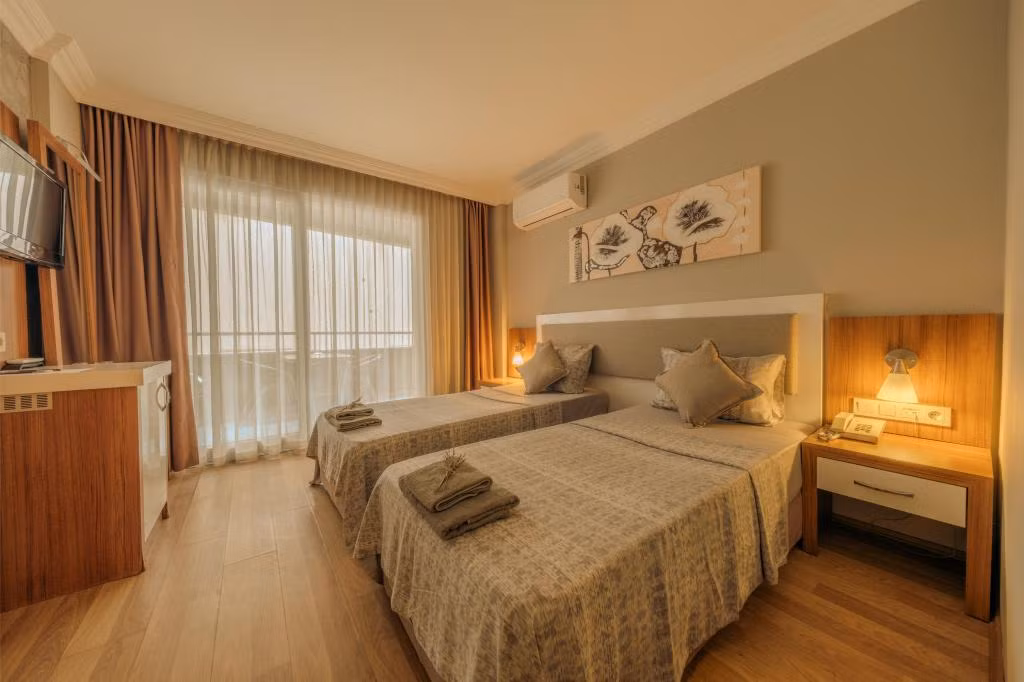 Novis Hotel Cleopatra — 7