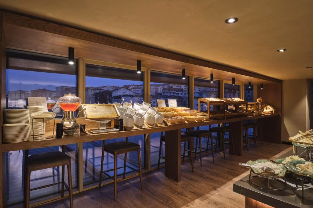 Novotel Istanbul Bomonti — 4