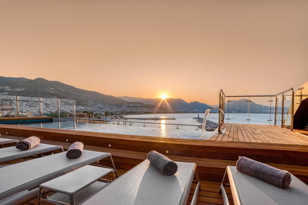Numa Port Hotel — 7