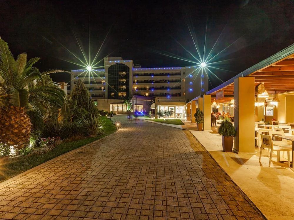Olympian Bay Grand Resort — 7