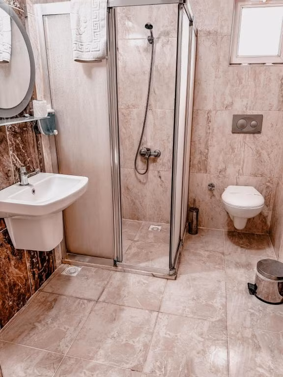 Oreko Ekspress Otel Afyon — 9