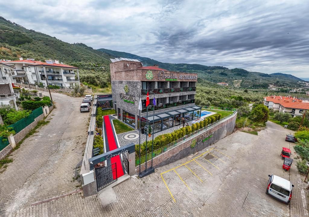 Ornella Otel Altınoluk