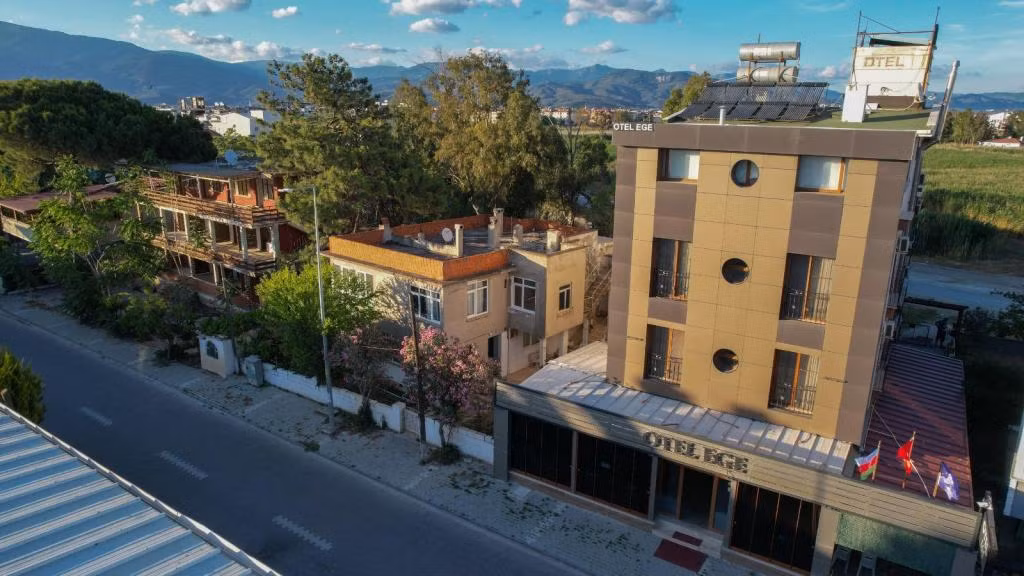 Otel Ege