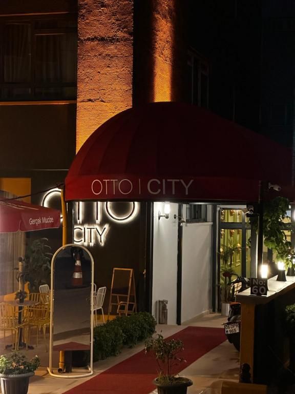 Otto City Premium Suites