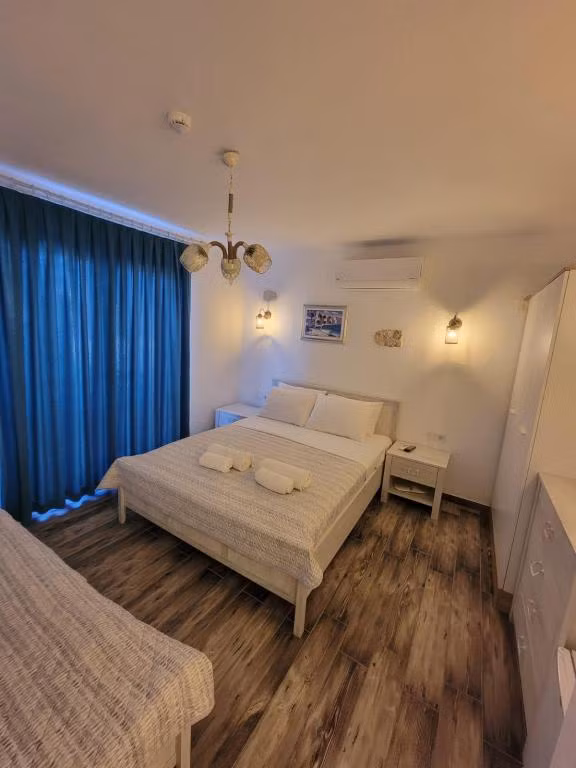 Paris Alaçatı Butik Otel — 4