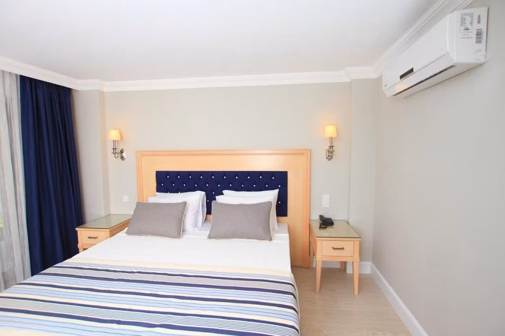 Palm Bay Beach Hotel — 9
