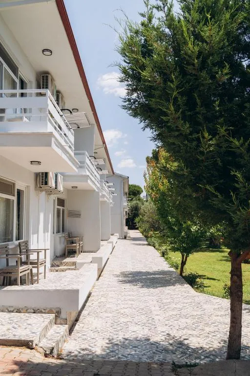 Palm Beach Otel Küçükkuyu — 9