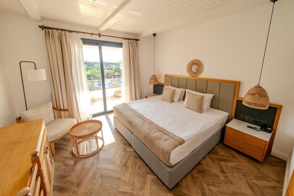 Palmonte Suites Hotel — 7