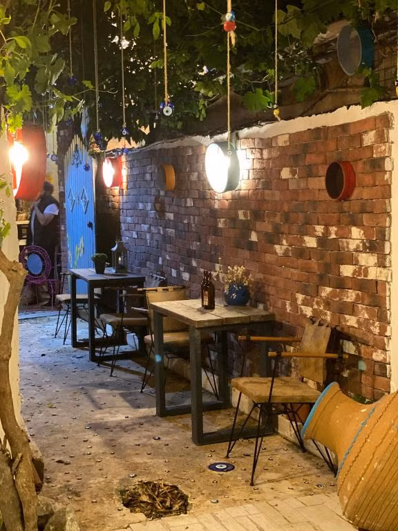 Pangea Sığacık Pansiyon & Bistro — 2