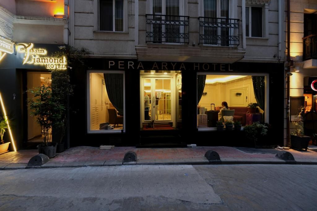 Pera Arya Hotel — 6