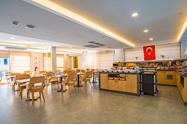 Peramis  Hotel & SPA — 8