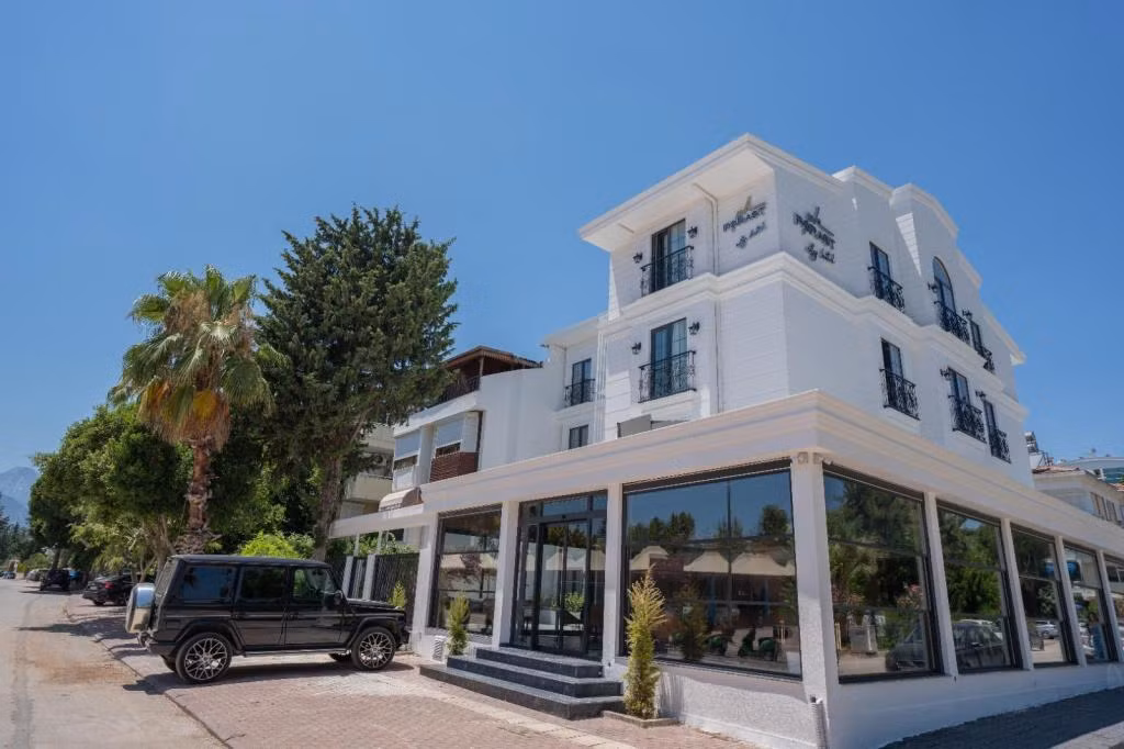 Perast City Hotel — 7