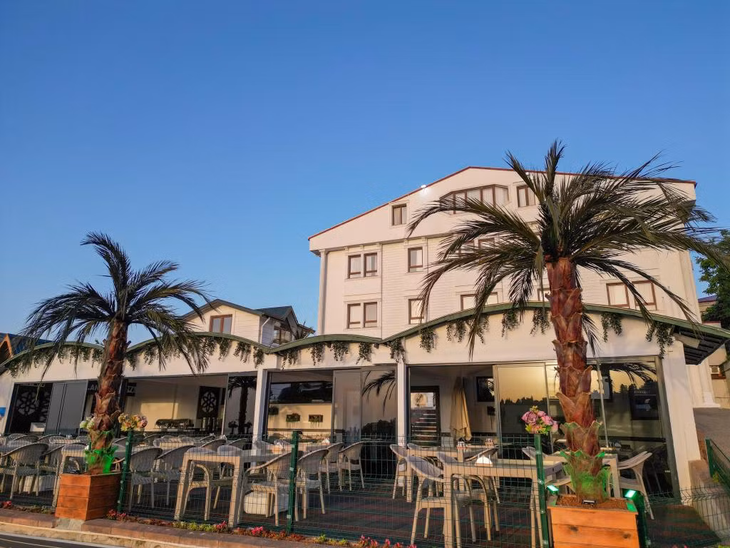 Perla Blanca Hotel — 2