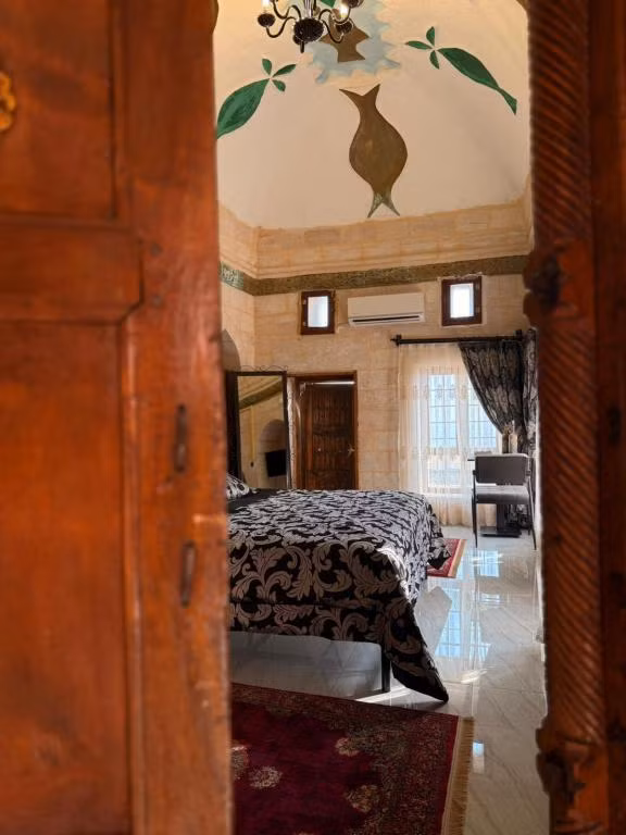 Petra Şah Konak — 5