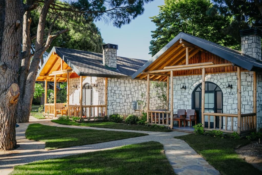 Pino Mar Luxury Bungalows — 5