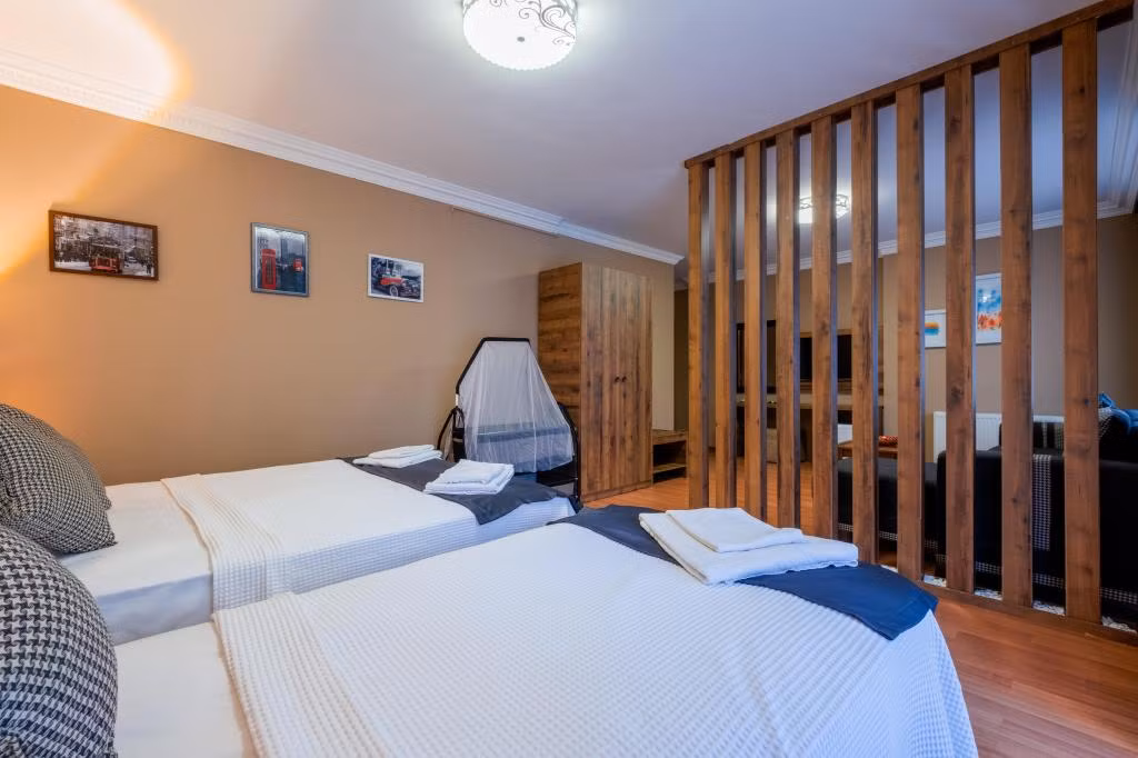 Platanus Hotel — 8