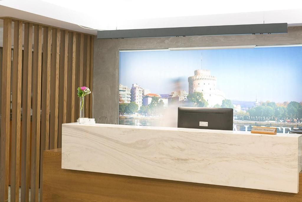 Plaza Hotel Thessaloniki — 4