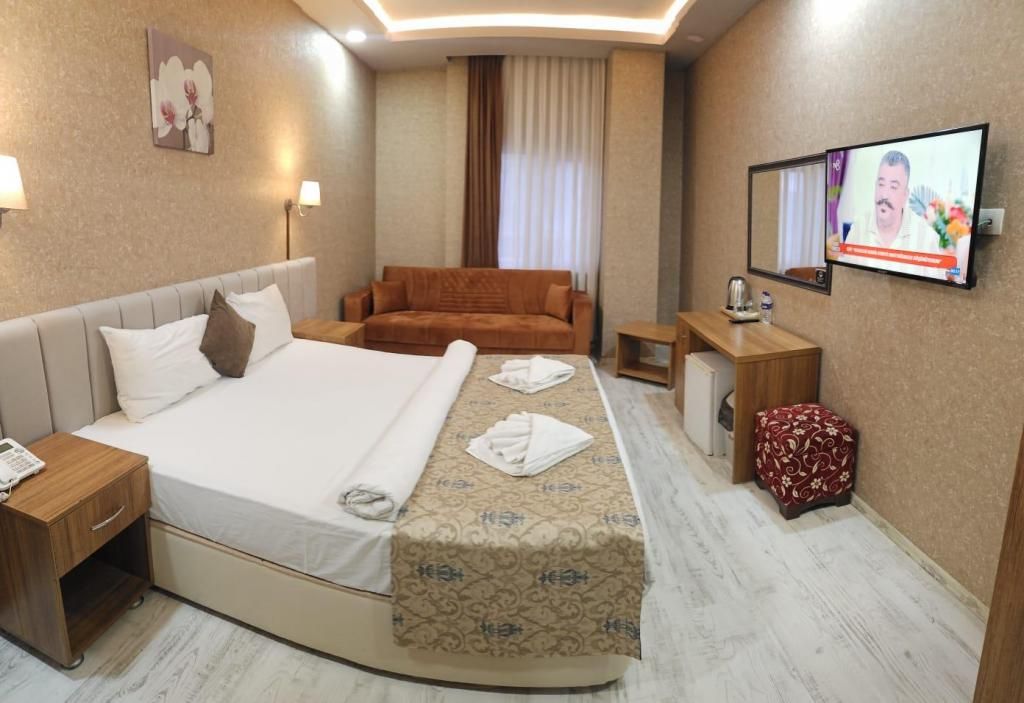 Pointbreak Otel — 2