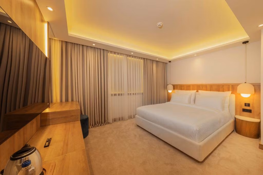 Premier Lounge Hotel — 6