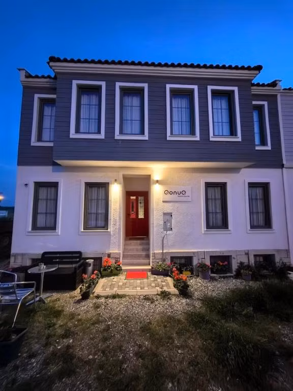 QonuQ Bozcaada — 6