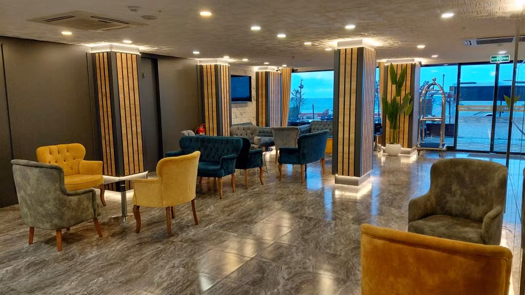 Queen Palace Hotel — 6