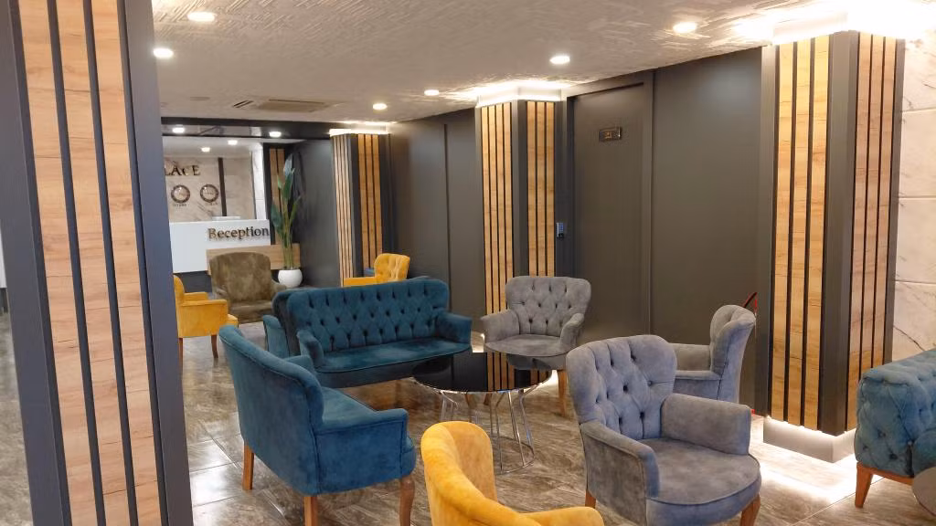 Queen Palace Hotel — 7