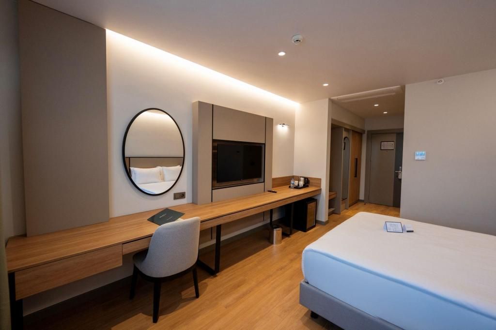 Reiwa Business Hotel — 6
